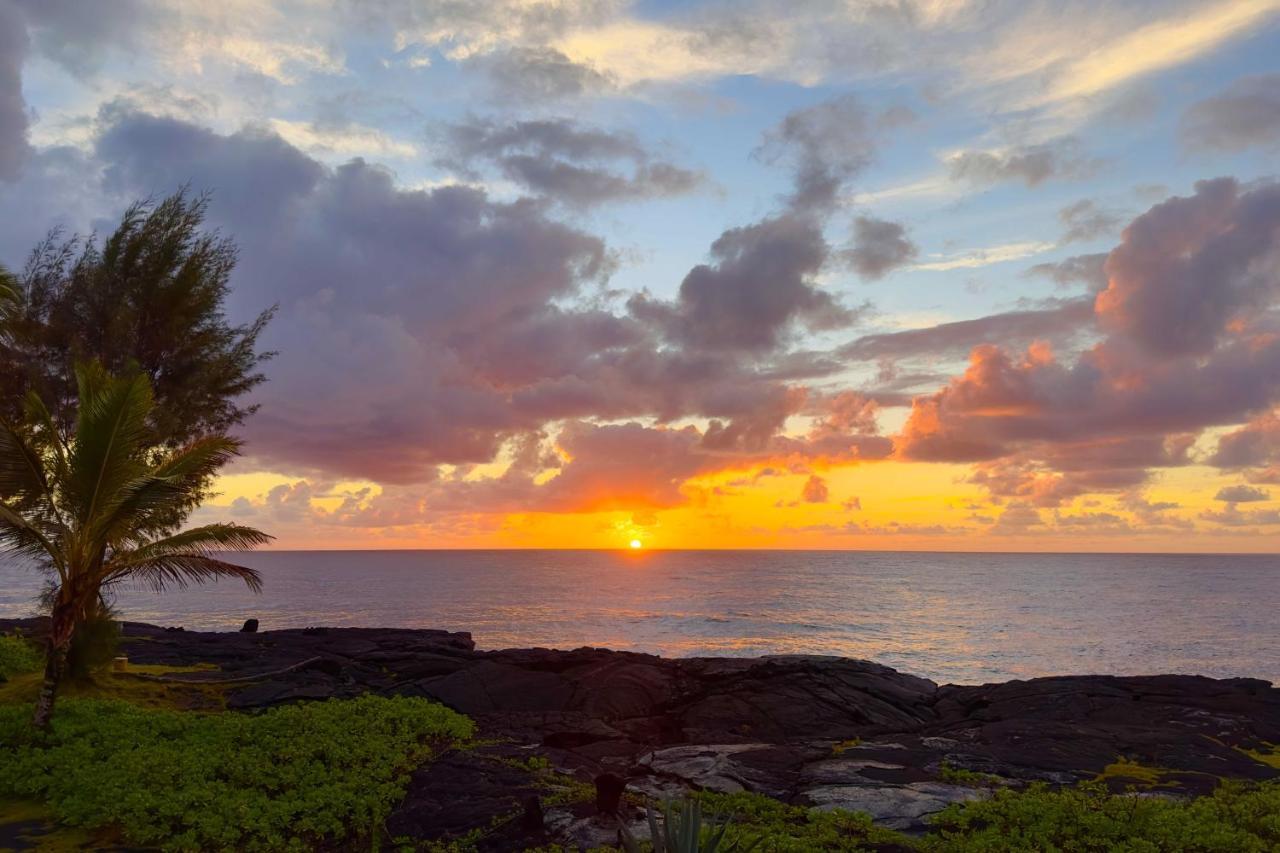 Direct Oceanfront, Big Island Home 키아우 외부 사진